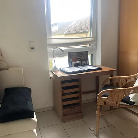 アパート Am Heider Bergsee Brühl